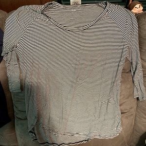 3/4 sleeve top <BOGO 50%>